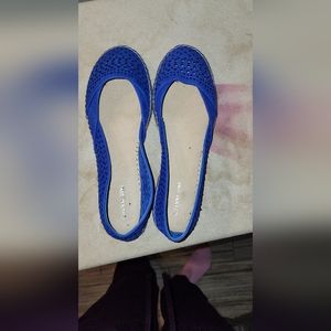 Womens flats